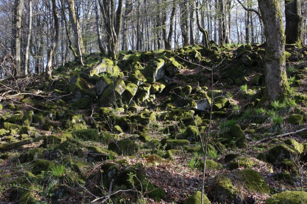 Taufstein in der Vulkanregion Geopark Vogelsberg