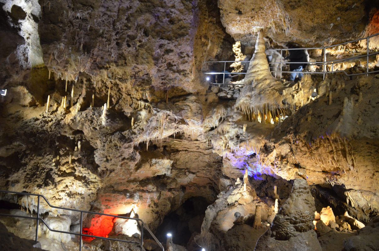 Teufelshöhle innen