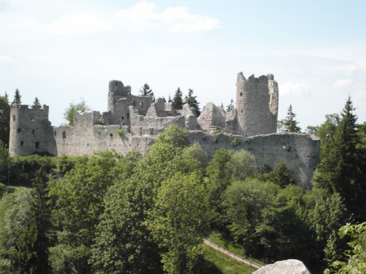 Burgruine Hohenfreyberg – naturOrte.de